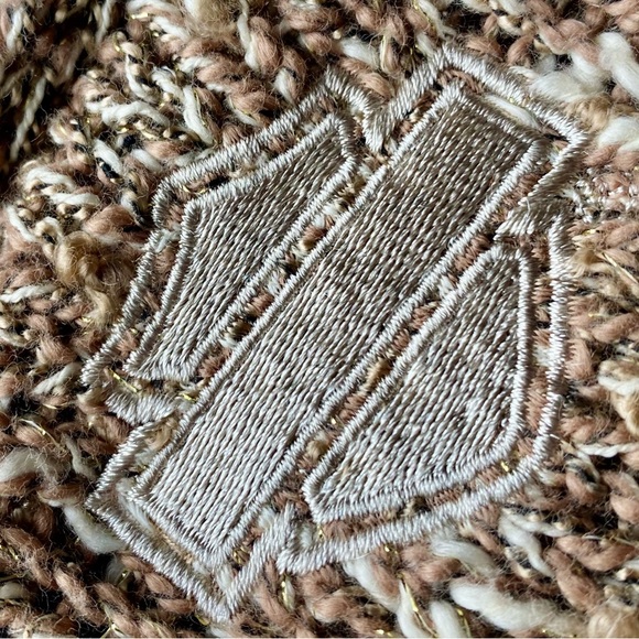 Harley Davidson cardigan, tan with gold threads excellent condition. - Picture 4 of 8